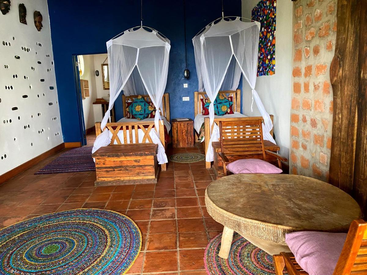 Chameleon Hill Forest Lodge Bwindi ภายนอก รูปภาพ
